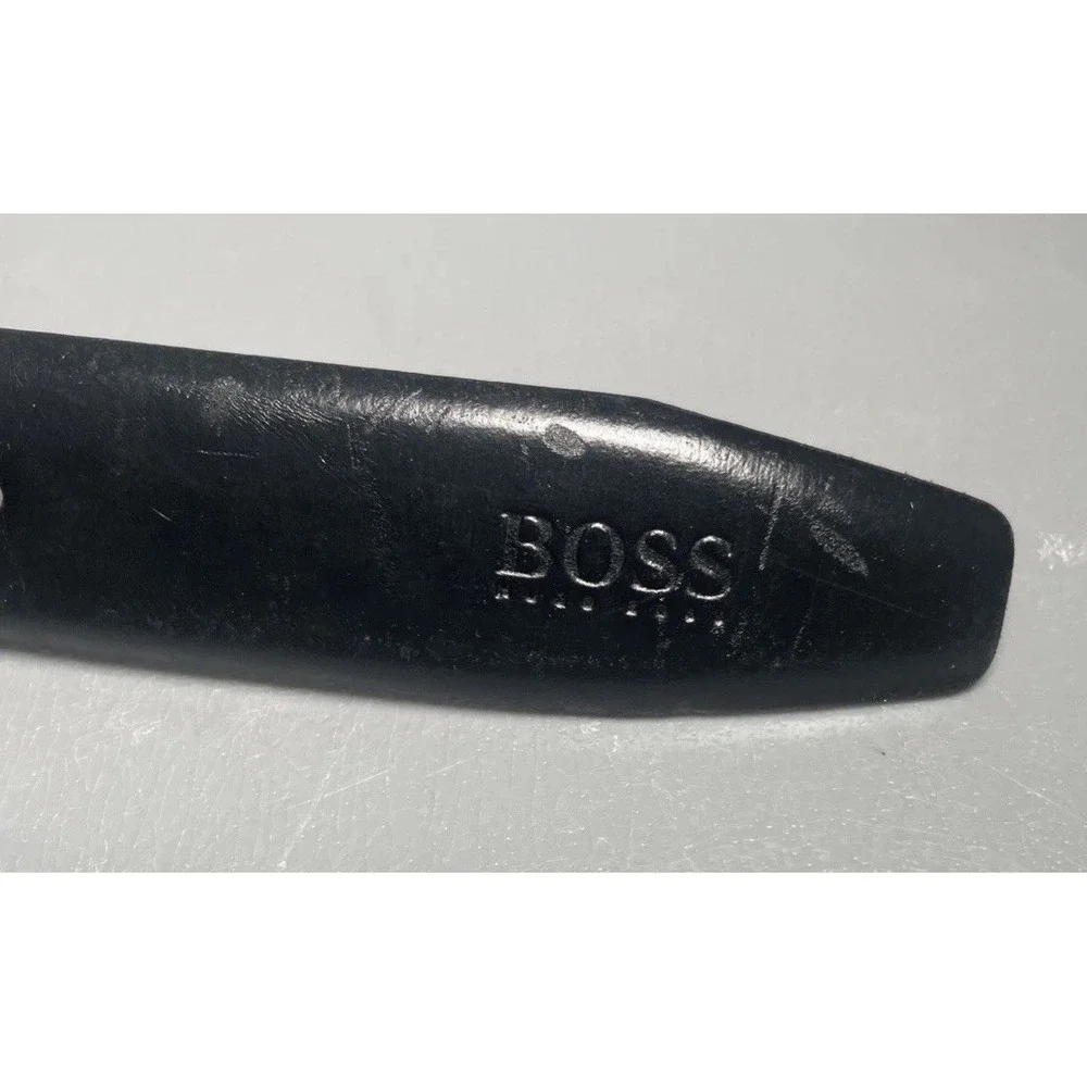 Hugo Boss Men's Black Leather Dress Belt Size 44‎